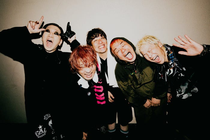 ROTTENGRAFFTY 公式Xより