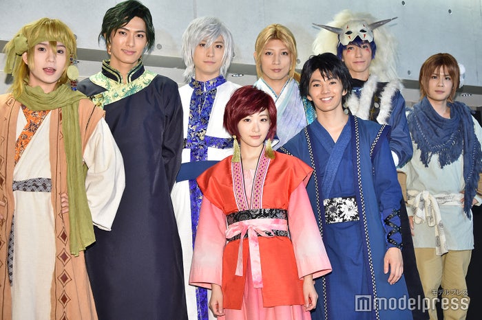 (前列左から)生駒里奈、矢部昌暉(後列左から)木津つばさ、西川俊介、山本一慶、陣内将、奥谷知弘、樋口裕太(C)モデルプレス