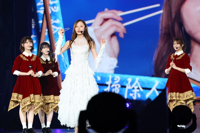 乃木坂46(C)乃木坂46LLC