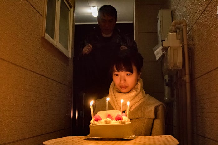 ピエール瀧、北原里英(C)2018『サニー/32』製作委員会