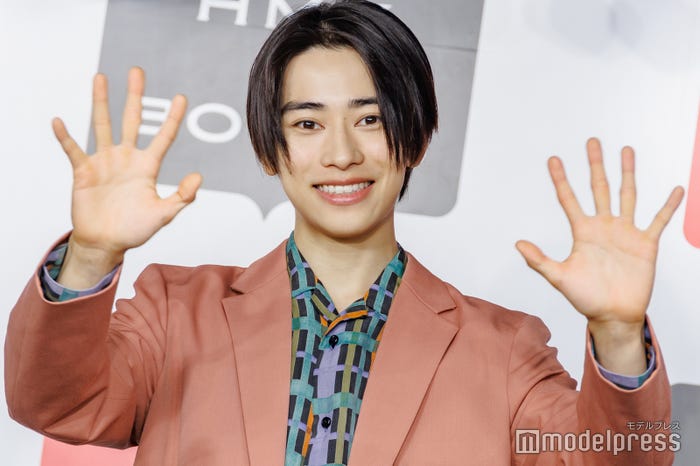 本島純政(C)モデルプレス