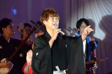松阪ゆうき クリスマスイブのディナーショーで新曲初披露 10月にデビュー10周年の節目迎える