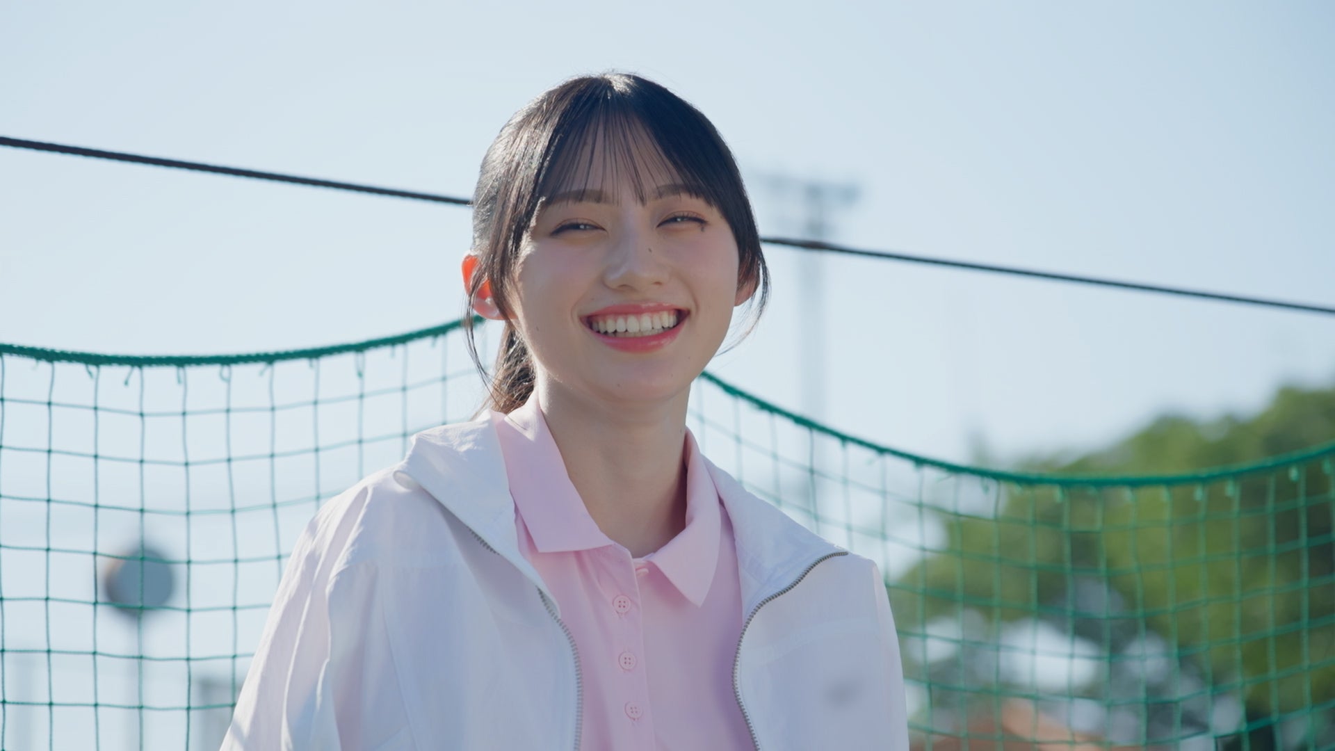 乃木坂46／新TVCM「メイク仕上げの新習慣！」篇メイキング（C）乃木坂46LLC