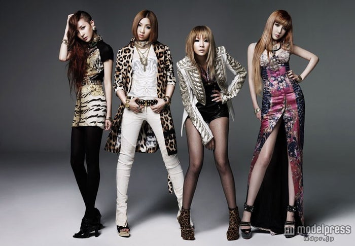 「ASIA STYLE COLLECTION」に出演する2NE1