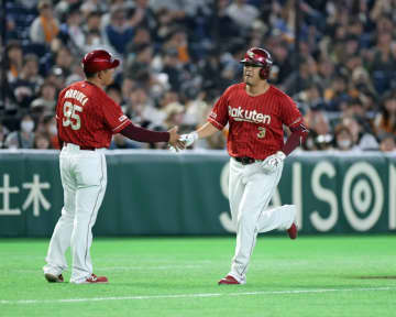 楽天・浅村が先制ソロ「先制できて良かったです」2試合連続本塁打
