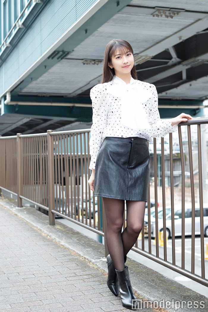 牧野真莉愛(C)モデルプレス