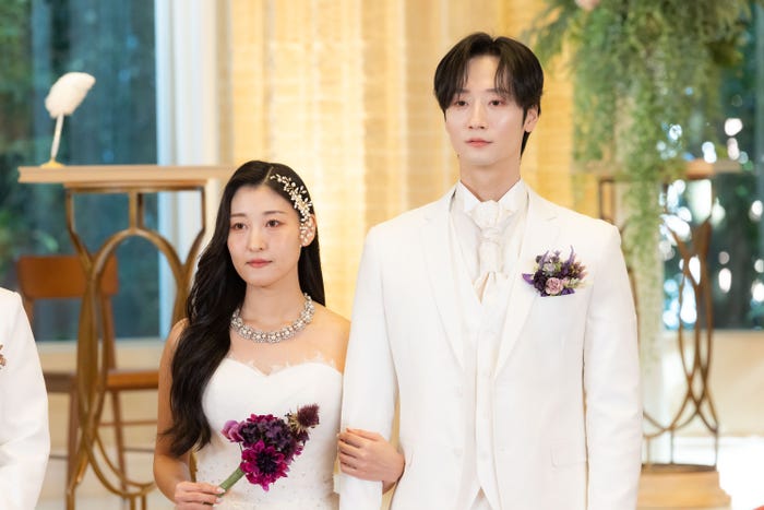 るい、ムン「ウェディングウォーズ」(C)AbemaTV, Inc.