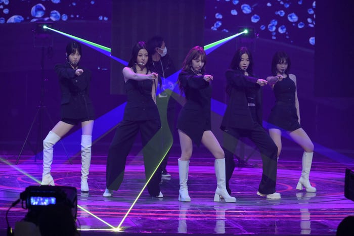 LE SSERAFIM(提供写真)