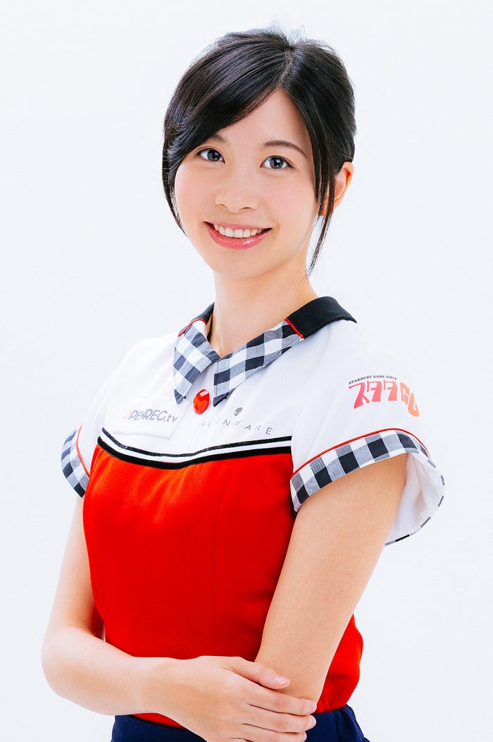 服部彩加(画像提供:所属事務所)