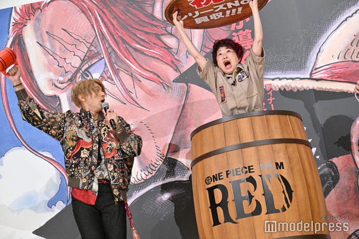 田中真弓の突然の登場に本気で驚く山田裕貴(C)モデルプレス