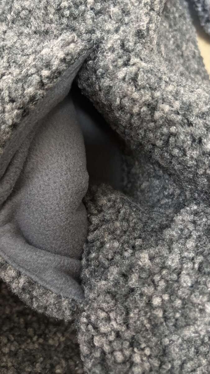 ユニクロボアフリースリラックスカーディガン ユニクロボアフリースリラックスカーディガンのポケット部分