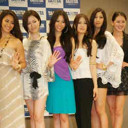 会見に登場したファイナリストたち