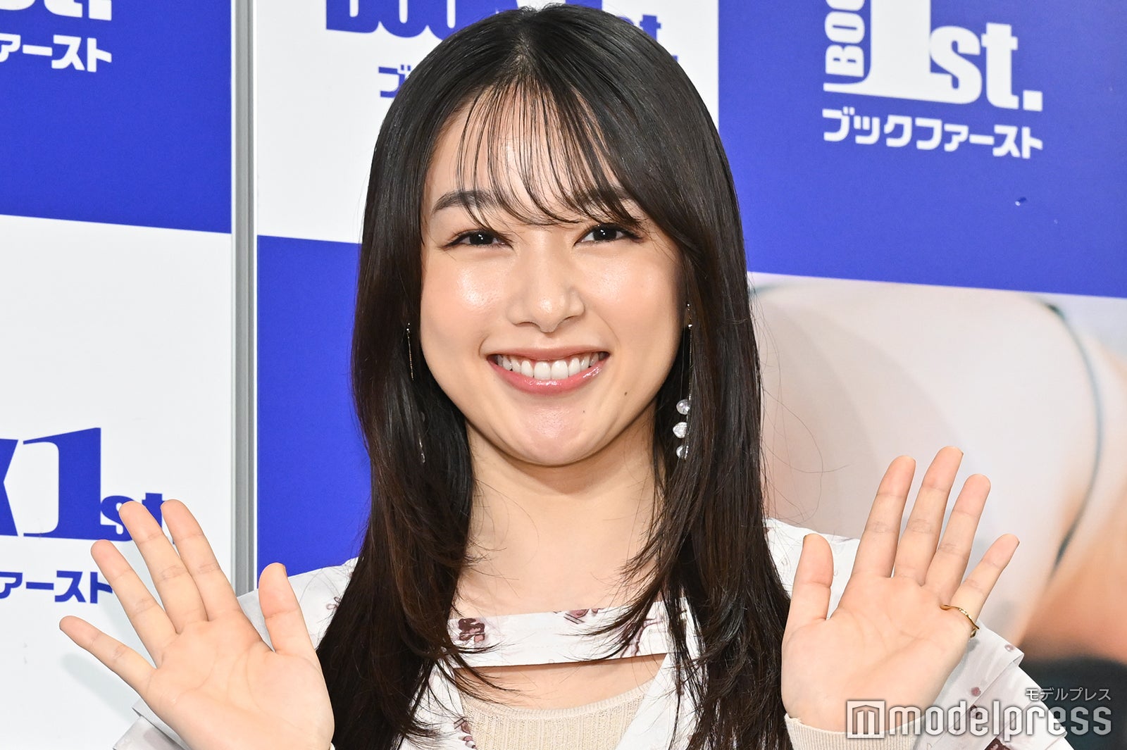 画像1 18 桜井日奈子、水着姿で「コンプレックスだった」美尻披露「かっこいい」「努力家」と称賛の声 モデルプレス