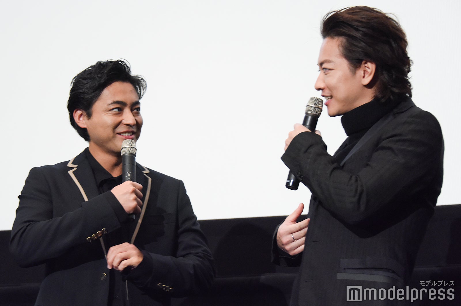 山田孝之、佐藤健 （C）モデルプレス