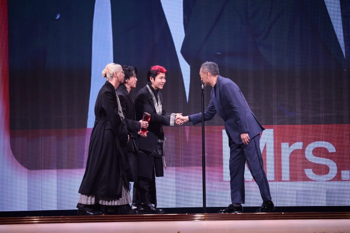 Mrs. GREEN APPLE(C)CEIPA/MUSIC AWARDS JAPAN 2026