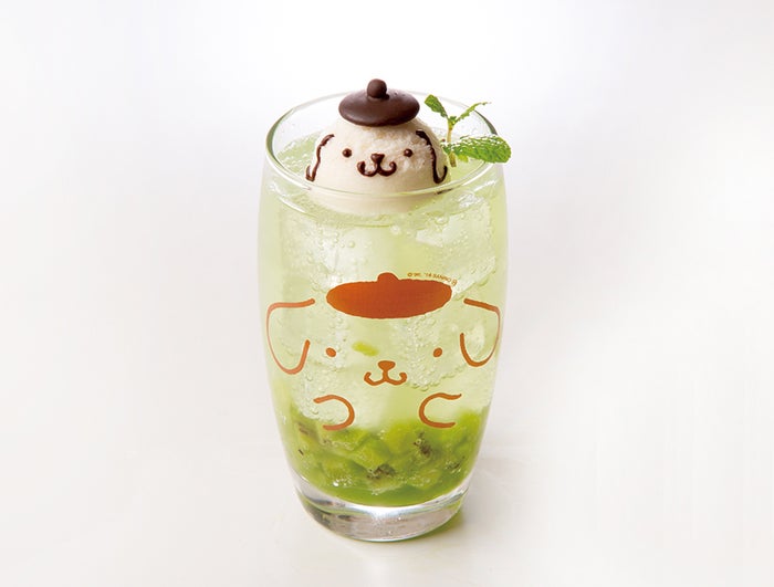 アイスonキウイソーダ750円(税抜)(C)’96,’16 SANRIO APPR.NO.S573515