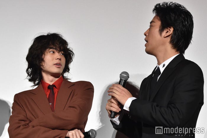 菅田将暉、桐谷健太 (C)モデルプレス