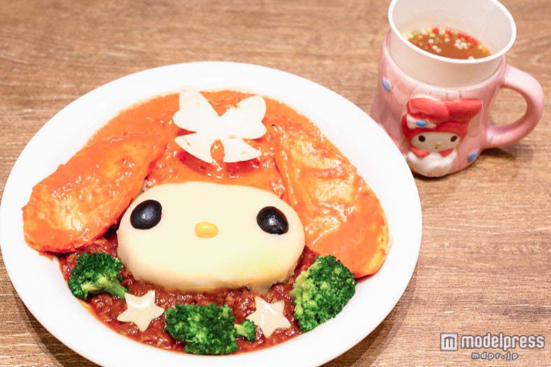 「マイメロディ 2色のシチューハンバーグ」1,680円(税込)