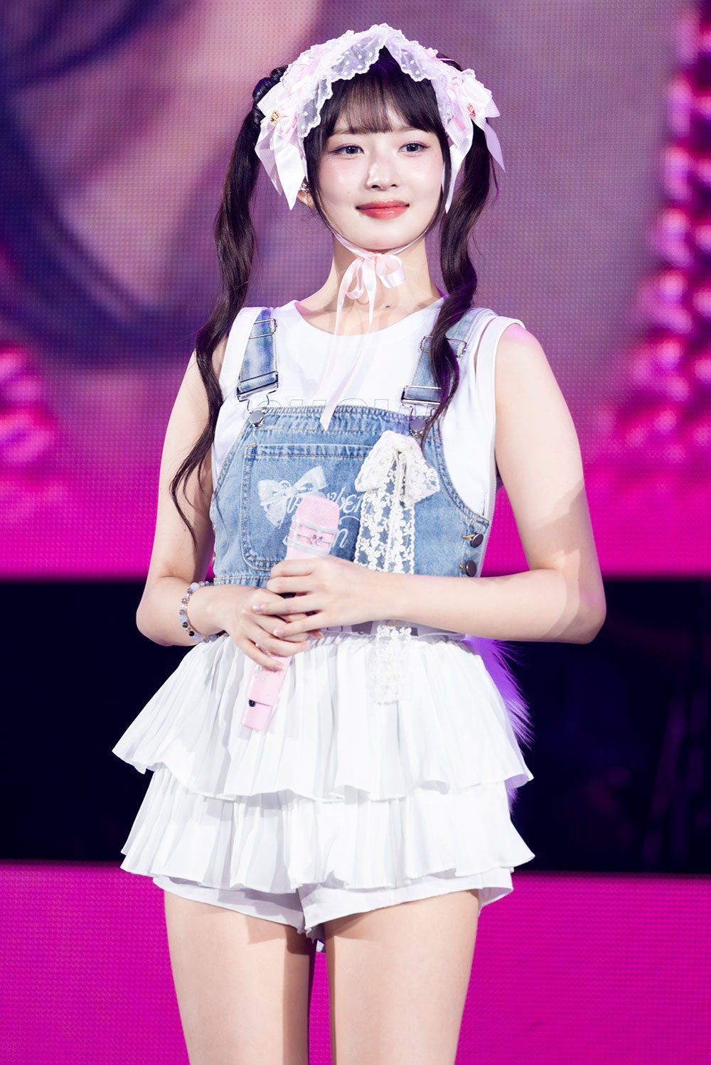 レイ「IVE THE 1ST WORLD TOUR ‘SHOW WHAT I HAVE’」より（C）撮影：田中聖太郎写真事務所