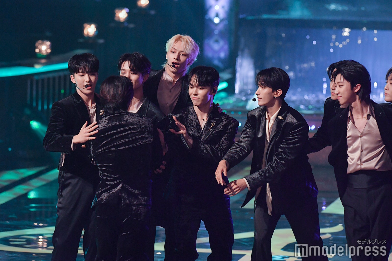 SEVENTEEN（C）モデルプレス