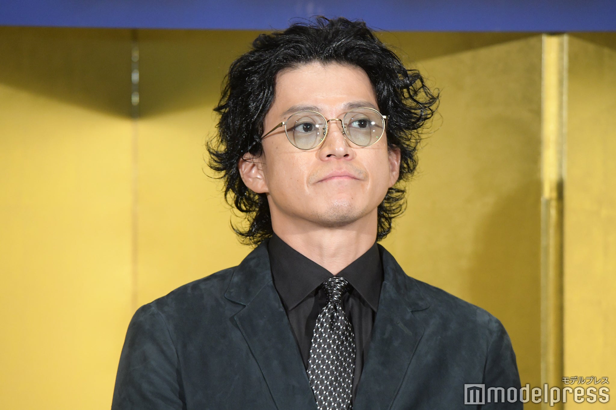 小栗旬（C）モデルプレス