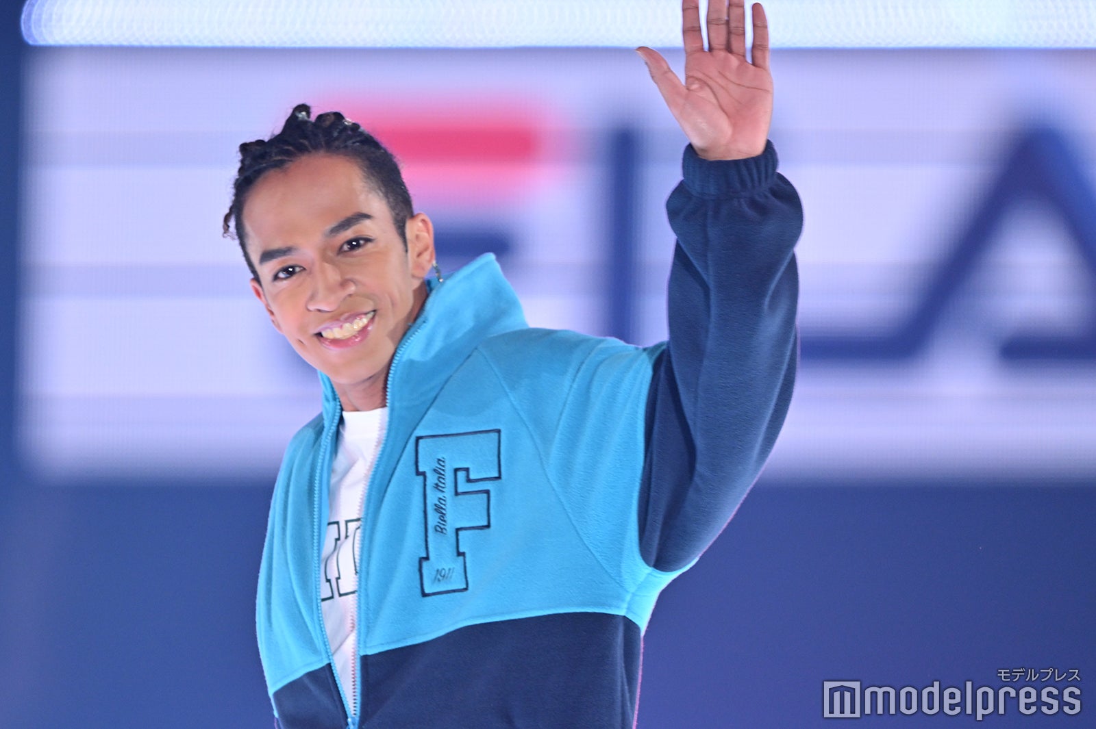 「緊張しすぎて早歩きになった」草間リチャード敬太（C）モデルプレス