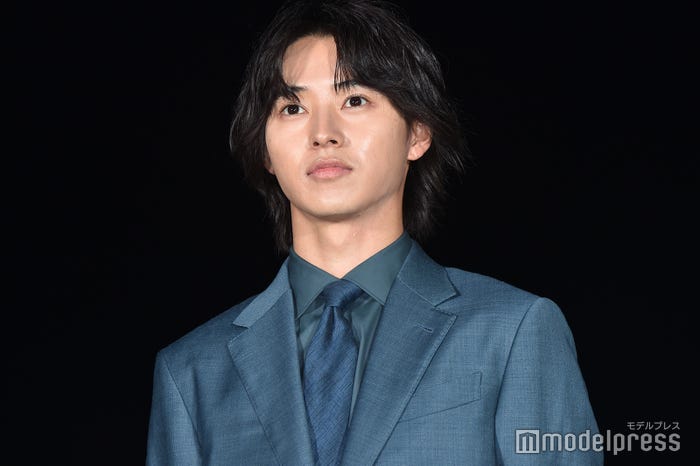 山崎賢人 (C)モデルプレス