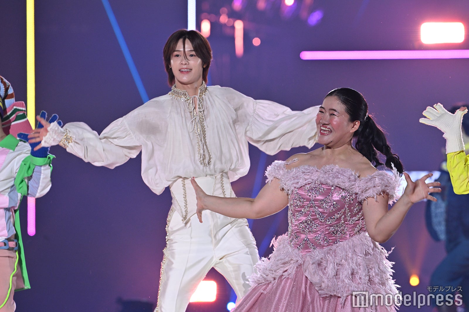 K、よしこ（C）モデルプレス