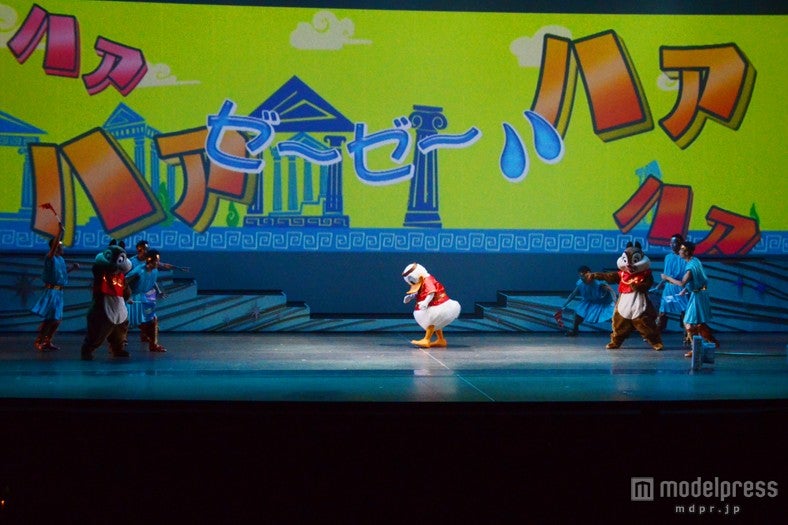 ランニングをするドナルド／「七夕ウィッシング2014」