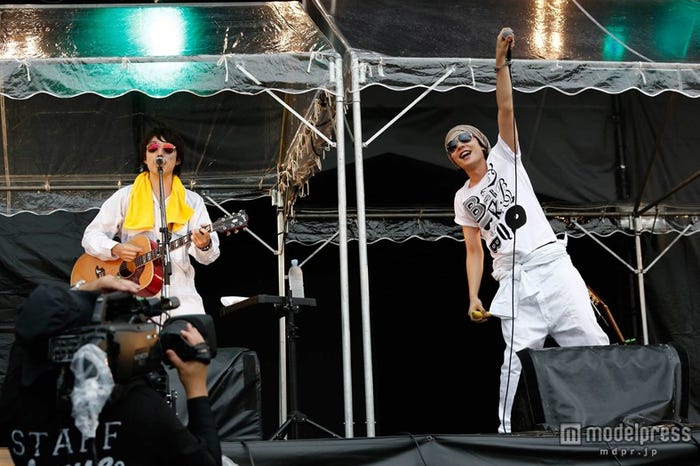 BBQコラボ(1)さくら大学院(左から:高橋優、山村隆太)