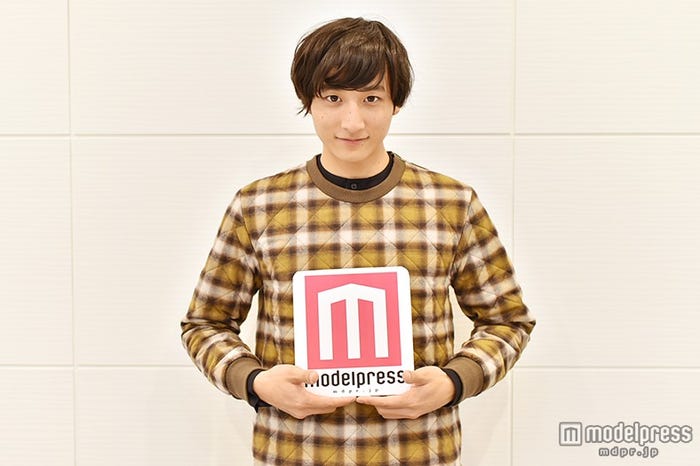 モデルプレスのインタビューに応じた小関裕太