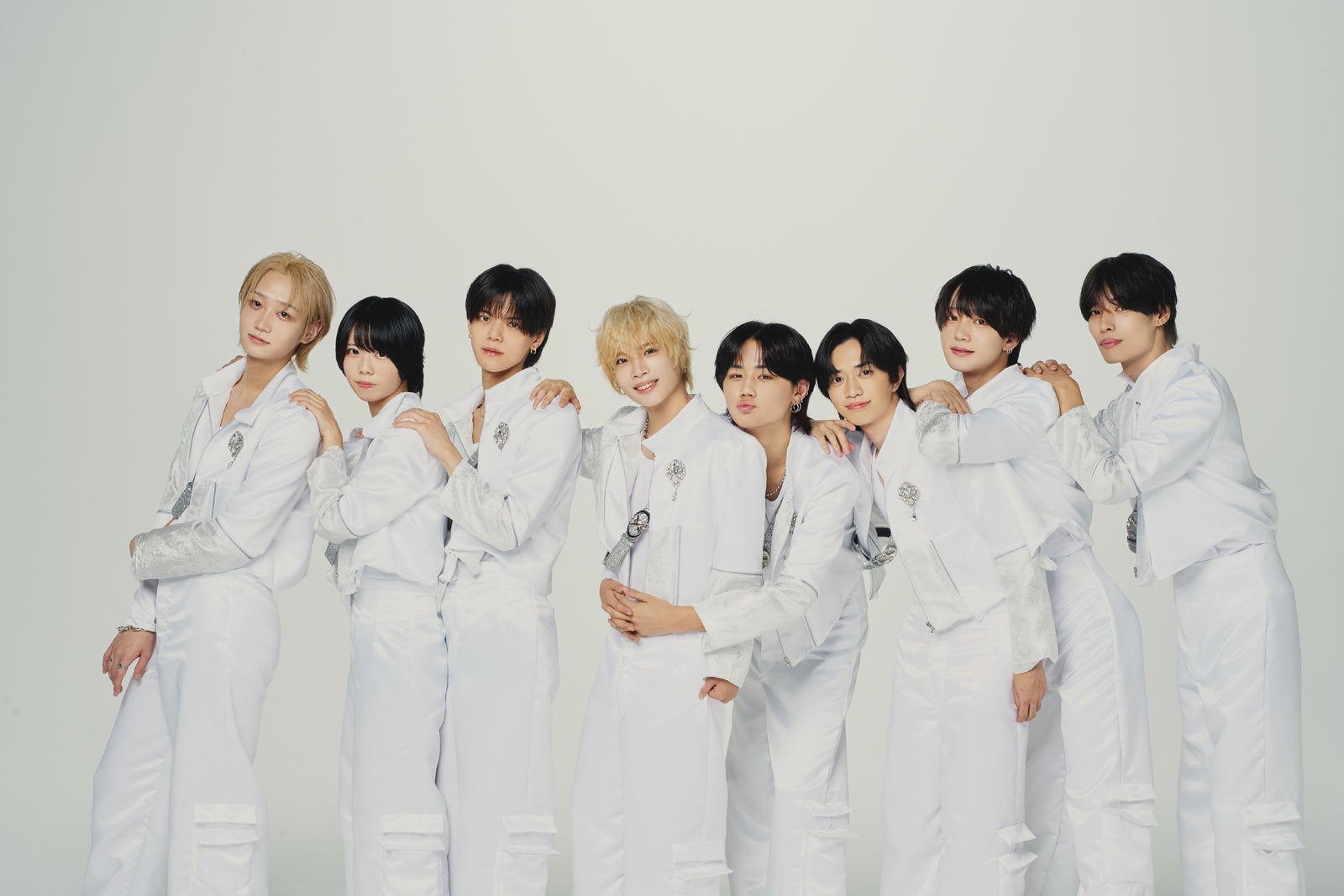 新アイドルグループ・BAKUCHU（バクチュー）が誕生 元少年忍者・ジュニア・アイドル経験者ら8人のメンバー解禁【独占写真】