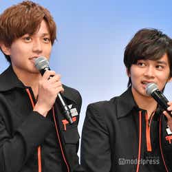 モデルプレス - King & Prince永瀬廉・北村匠海、“CAの制服どっちが似合ってるか問題”で争い<FLY!BOYS,FLY!僕たち、CAはじめました>