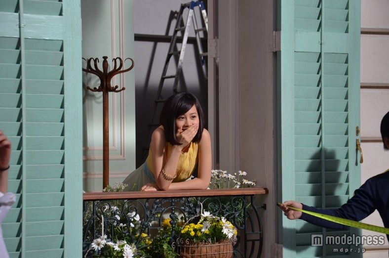 前田敦子／新CM「HAPPY BEAUTY TBC」篇：メイキングカット