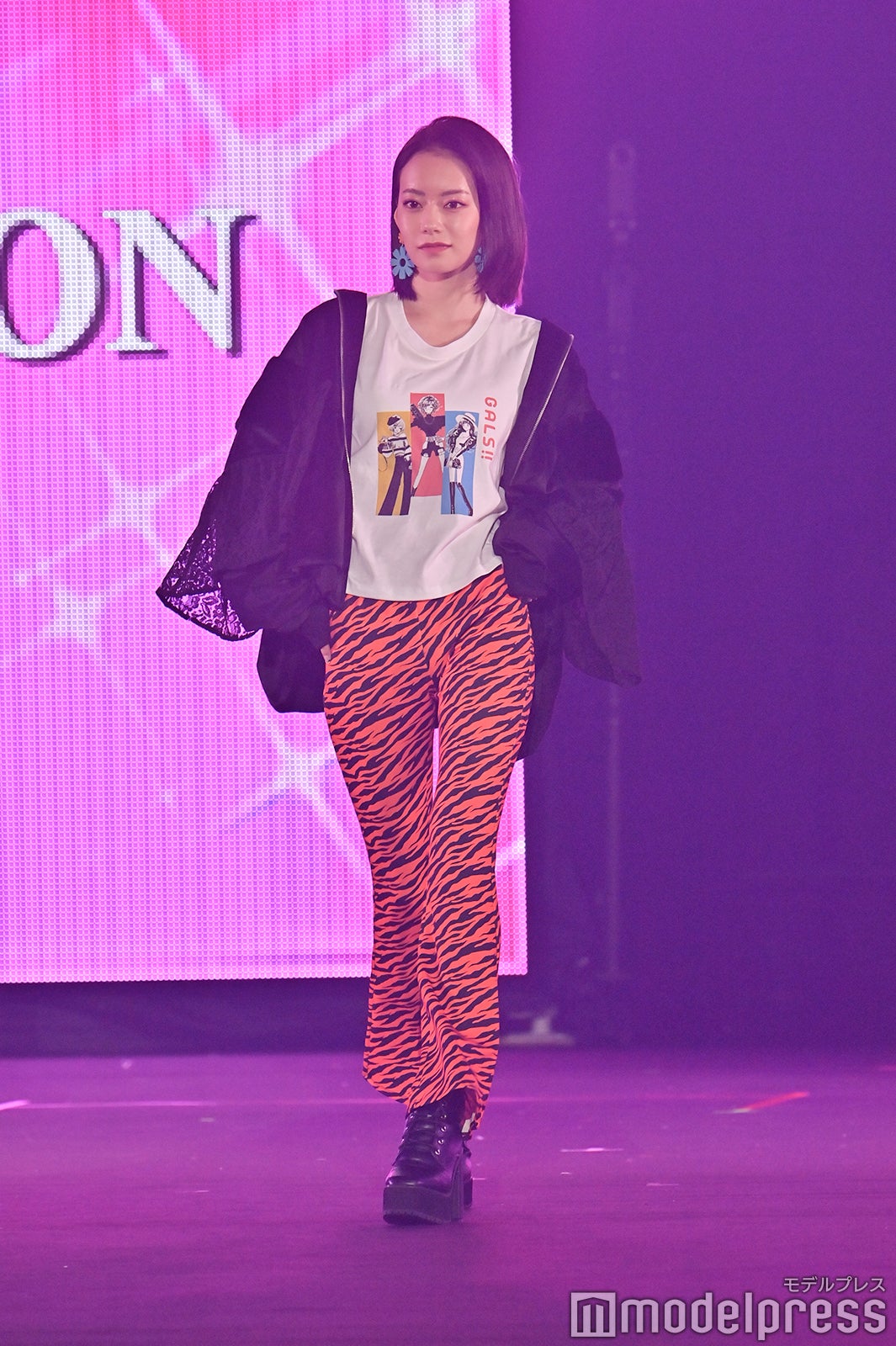 （C）モデルプレス