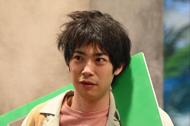渡辺大知 菊池風磨 アイクぬわら こじらせ3人組 のおとぼけ探偵っぷりがかわいい イタイケに恋して モデルプレス 渡辺大知 菊池風磨 アイクぬわら こじらせ3人組 のおとぼけ探偵っぷりがかわいい イタイケに恋して モデルプレス