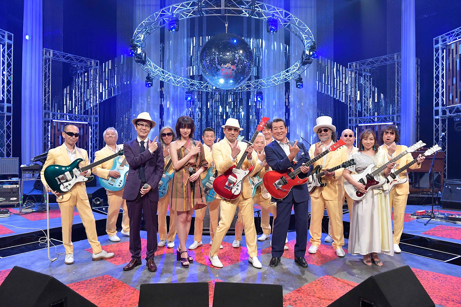 クレイジーケンバンド＆加山雄三＆池田エライザ＆リリー・フランキー （C）NHK