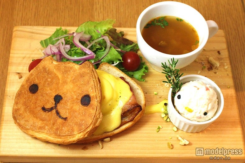 カピバラさんコラボカフェが大阪にオープン