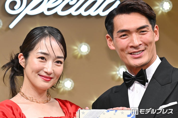 槙野智章、妻・高梨凛との“酒解禁”ショット公開「ラブラブ」「ドラマみたい」の声