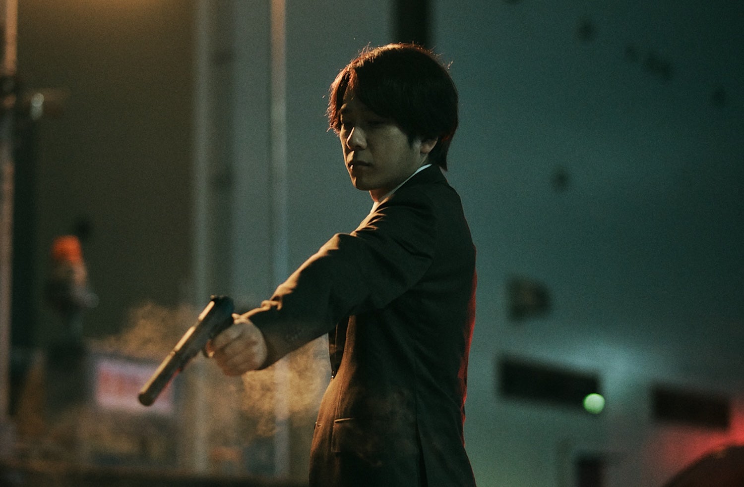 二宮和也「インフォーマ -闇を生きる獣たち-」（C）AbemaTV,Inc.