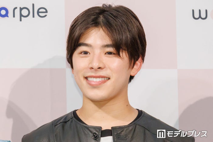 なこなこカップル・こーくん“前髪あり”ハイトーンヘア大胆イメチェン「似合ってる」「なごみちゃんの反応が可愛すぎる」と反響