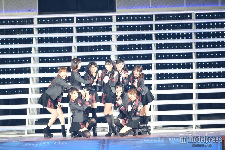 「AKB48 2013真夏のドームツアー～まだまだ、やらなきゃいけないことがある～」大阪公演1日目より（C）AKS