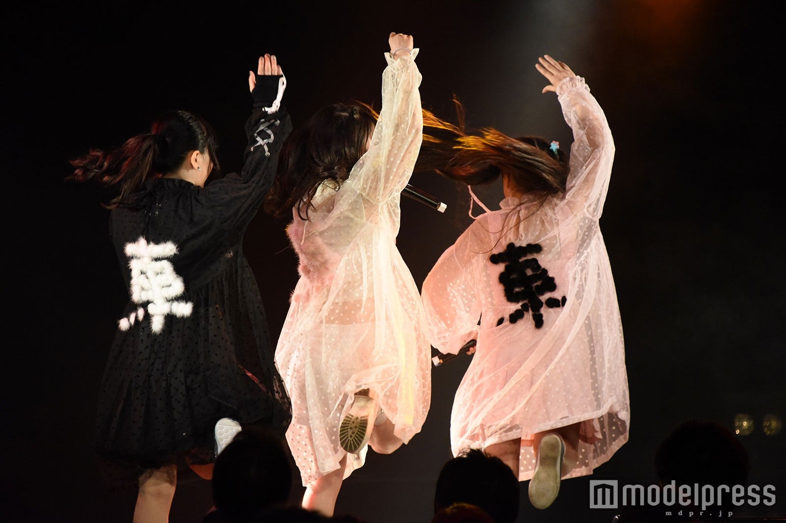 東姉妹♀ （C）モデルプレス