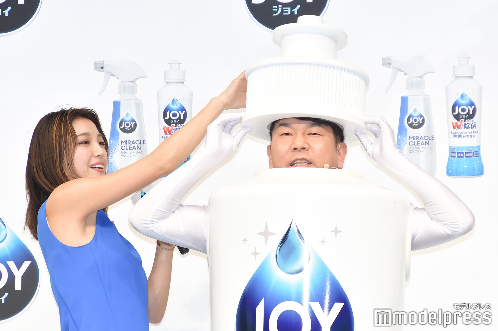 木下優樹菜、藤本敏史 （C）モデルプレス