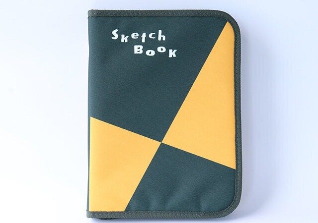 宝島社の「図案スケッチブック」A5バインダーポーチつき