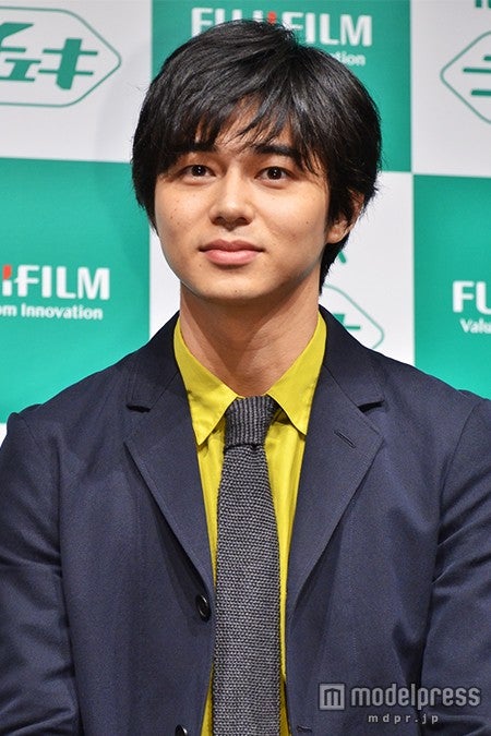 東出昌大、双子の父になる心境告白