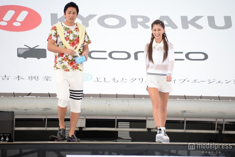 チュートリアル徳井義実、ダレノガレ明美