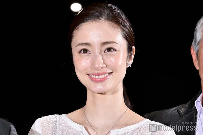 上戸彩(C)モデルプレス