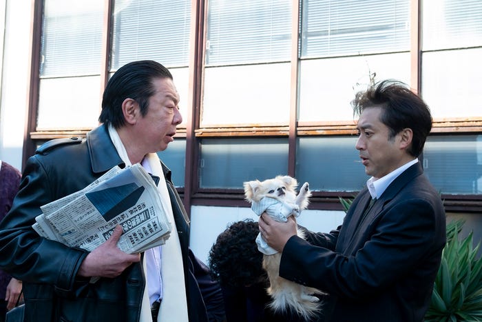 (左から)古田新太、ムロツヨシ(C)「Iターン」製作委員会