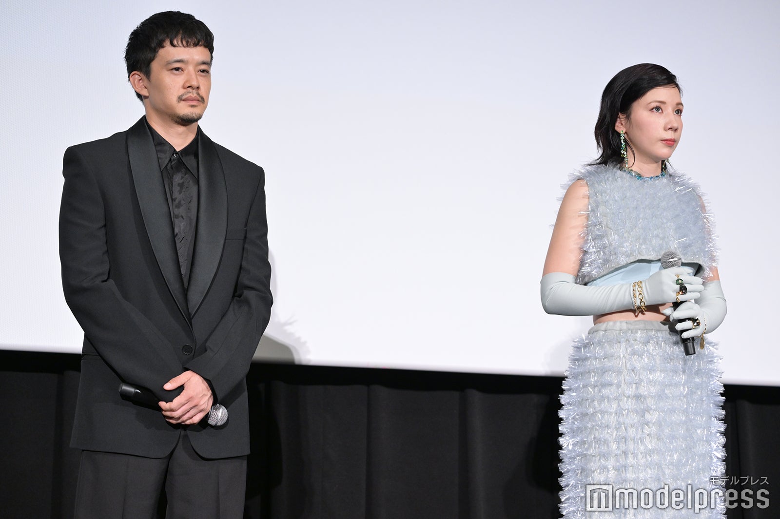 池松壮亮、仲里依紗（C）モデルプレス